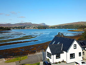 Heatherfield House Bed and Breakfast looks out on to amazing sea views of Loch Portree