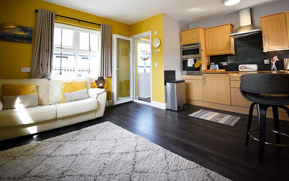 Heatherfield House Self Catering Accommodation near Portree contains a spacious living room with WIFI and Widescreen TV