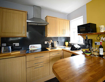 Heatherfield House Self Catering Accommodation near Portree with Microwave oven Hob and Dish Washer
